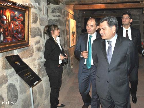 Büyükelçileri Buluşturan Sergi